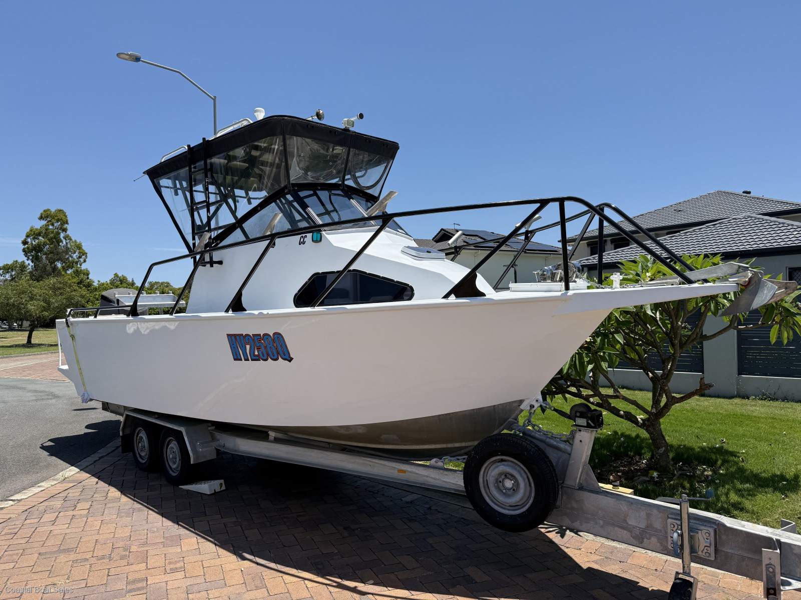 Reefmaster 7.3 Plate Aluminium Cuddy Cabin