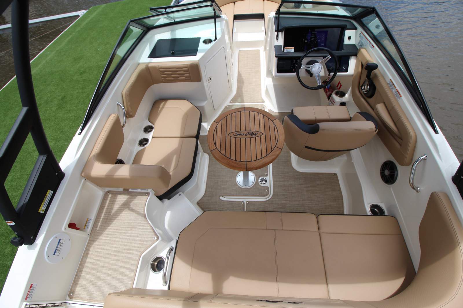Sea Ray 190 SPX OB Bowrider
