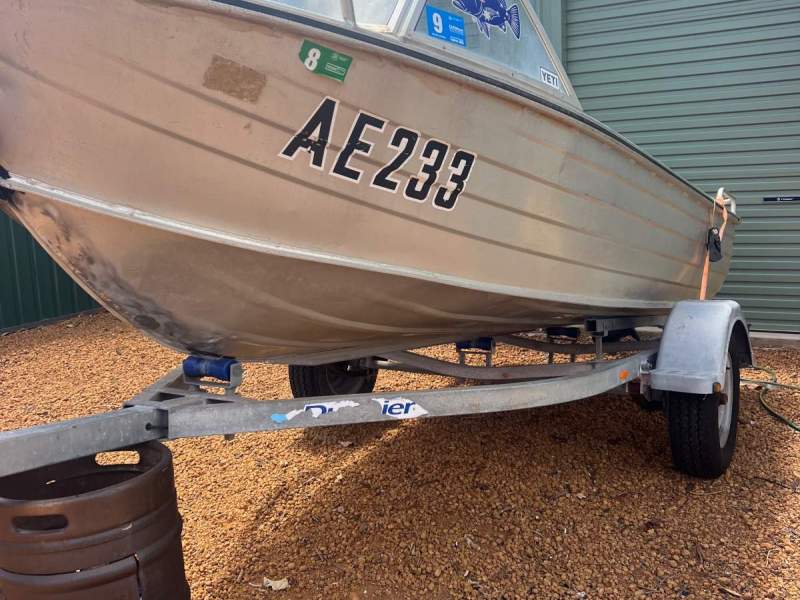 Stacer 400 Runabout