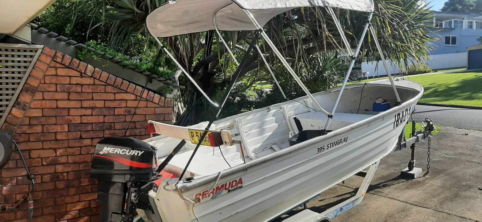 Bermuda 395 Stingray Made by Ally Craft