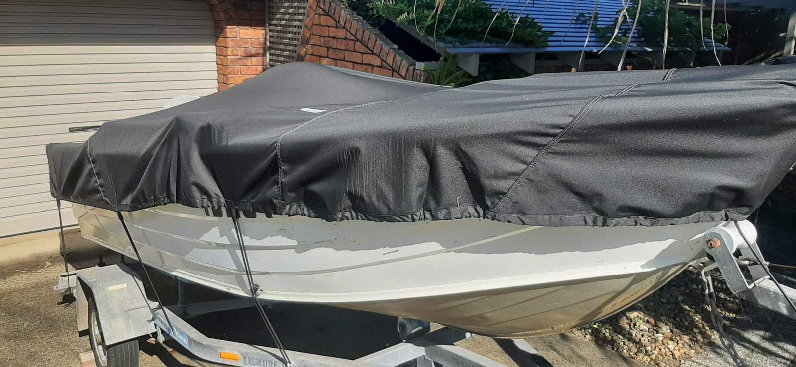 Bermuda 395 Stingray Made by Ally Craft