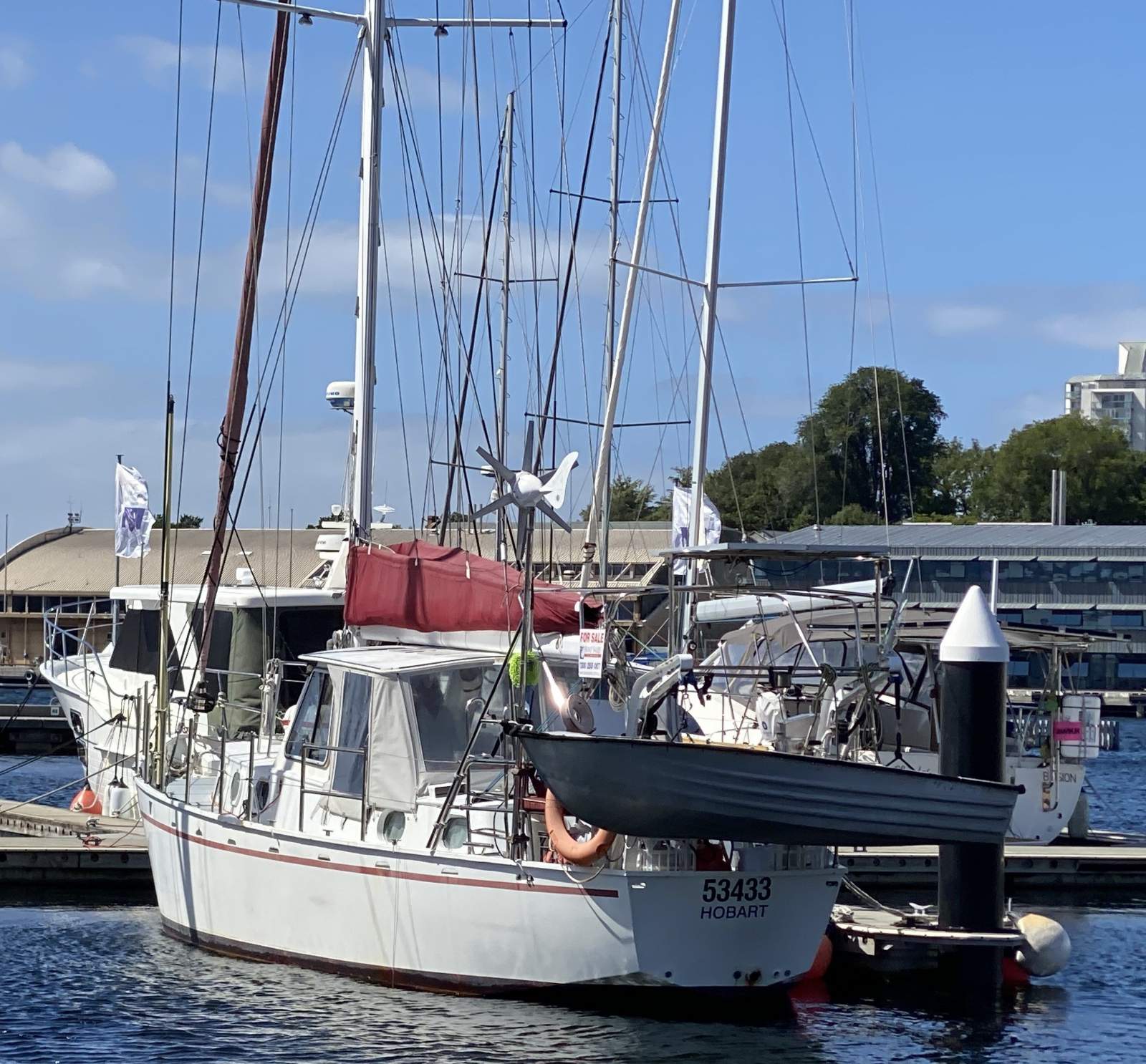 Breekveldt 43 Pilothouse Avior