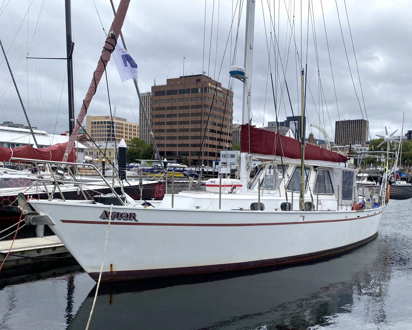 Breekveldt 43 Pilothouse Avior