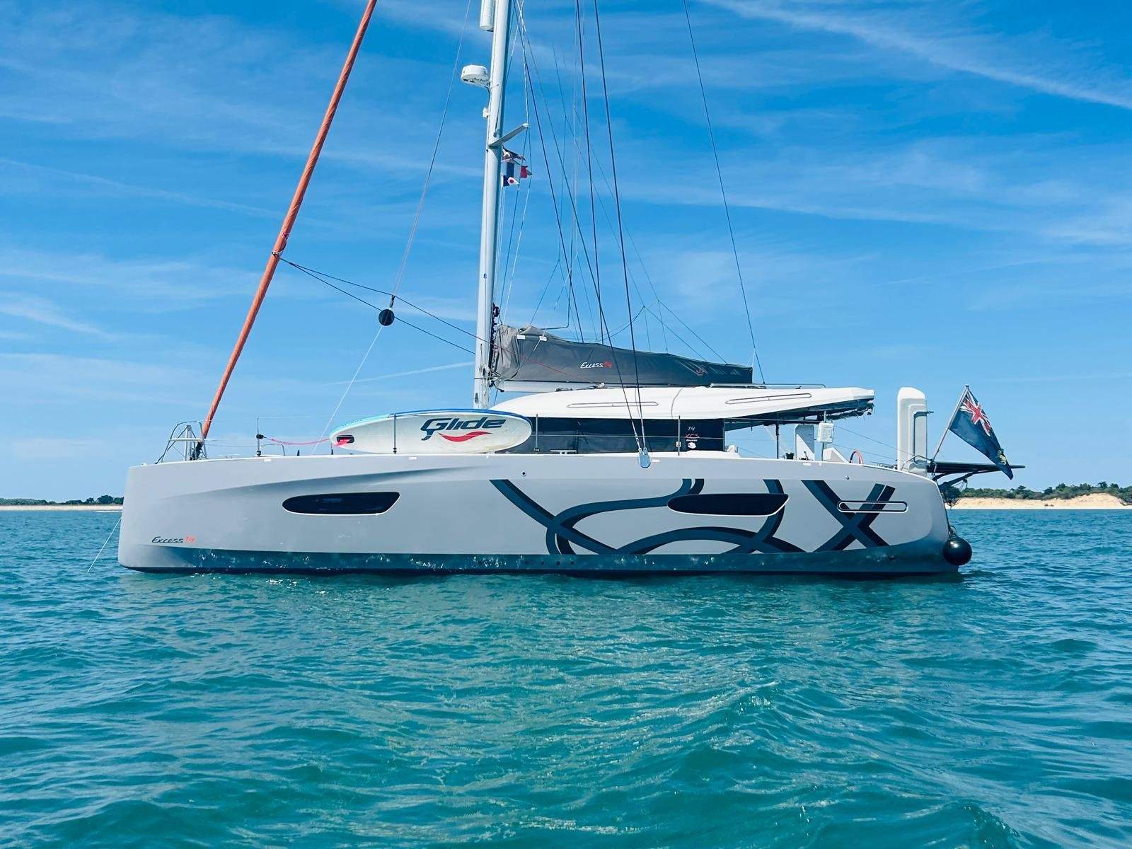 Excess 14 Hull 25 image