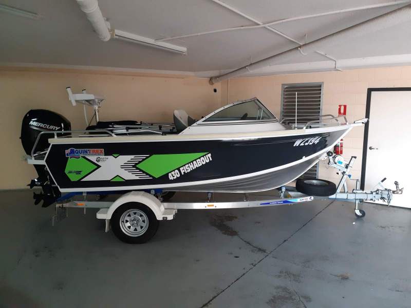 Quintrex 430 Fishabout