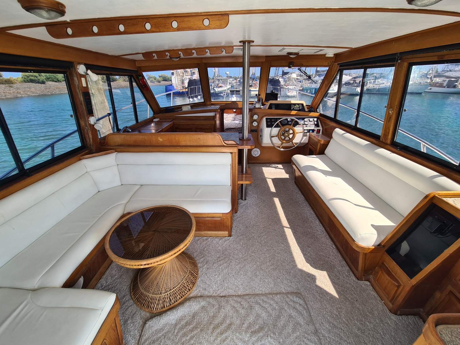 Outsider 42 Grandsport