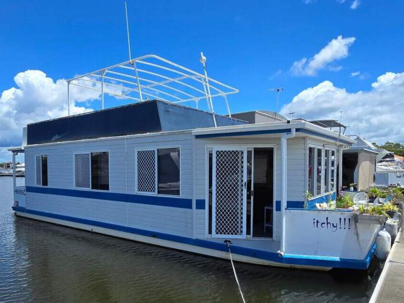 Glasscraft 45ft Houseboat