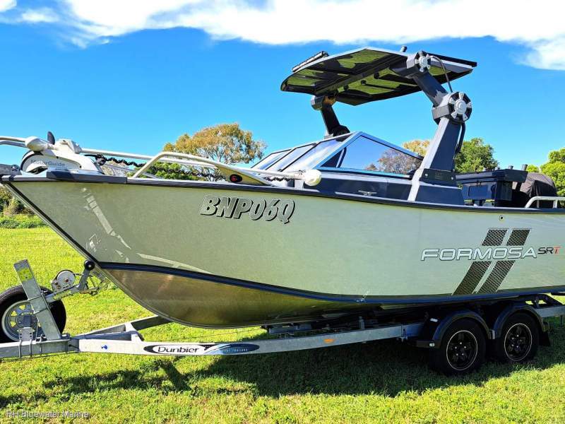 Formosa 595 SRT X Bowrider