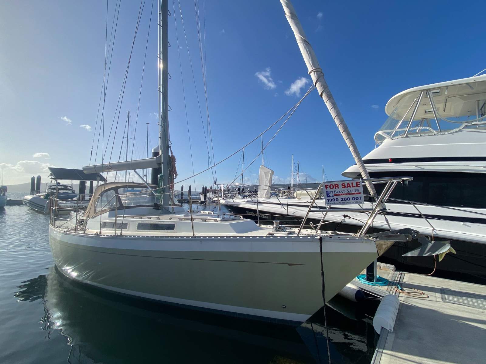 Martzcraft 35 "Osprey" *** OWNER SAYS SELL ***