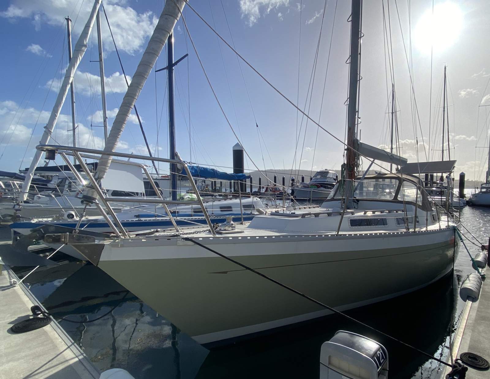 Martzcraft 35 Osprey *** OWNER SAYS SELL ***