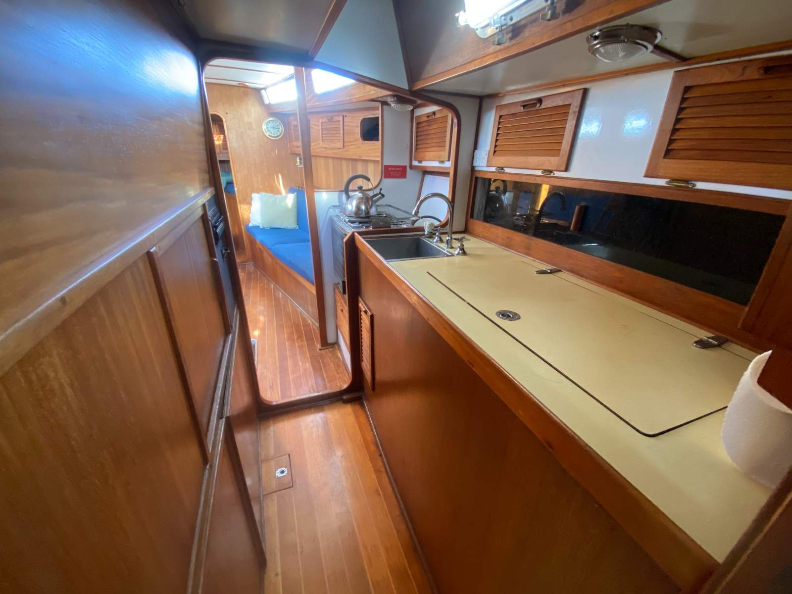 Martzcraft 35 Osprey *** OWNER SAYS SELL ***