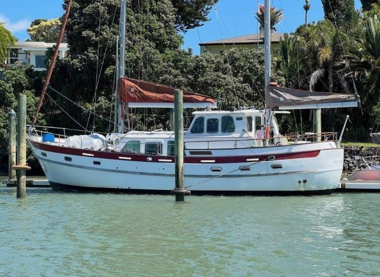 Cheoy Lee 52 Pilothouse Motorsailer