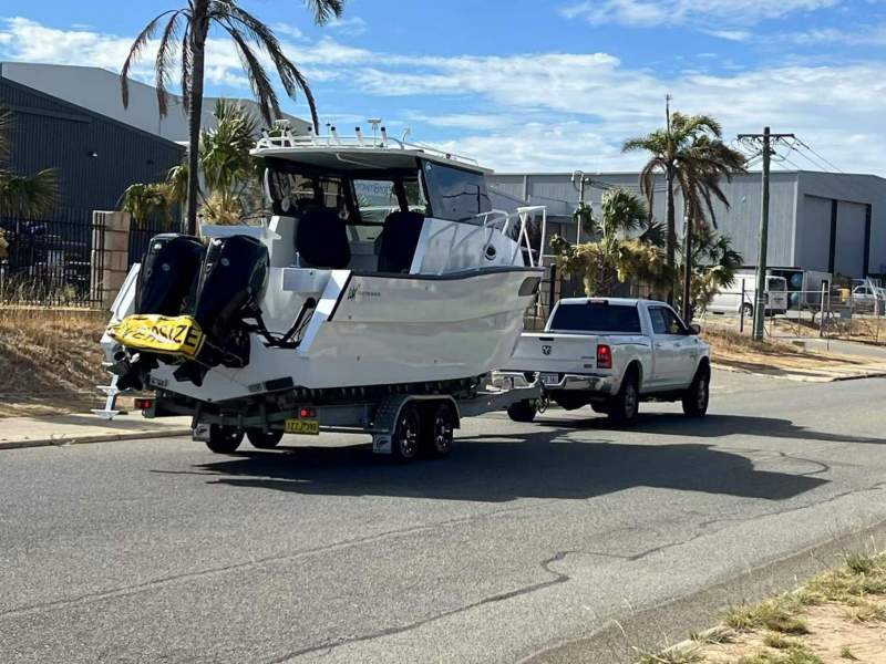 Lux Custom Boats 8.2