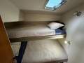 Caribbean 40 Flybridge Cruiser:KIND single bunk cabin