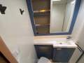 Fountaine Pajot Elba 45 'Shavasan':Bathroom