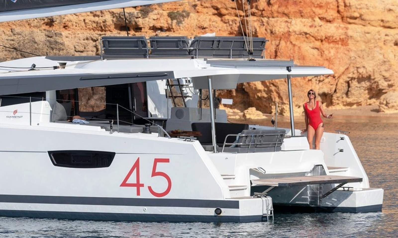 Fountaine Pajot Elba 45 'Shavasan':Stern view at anchor