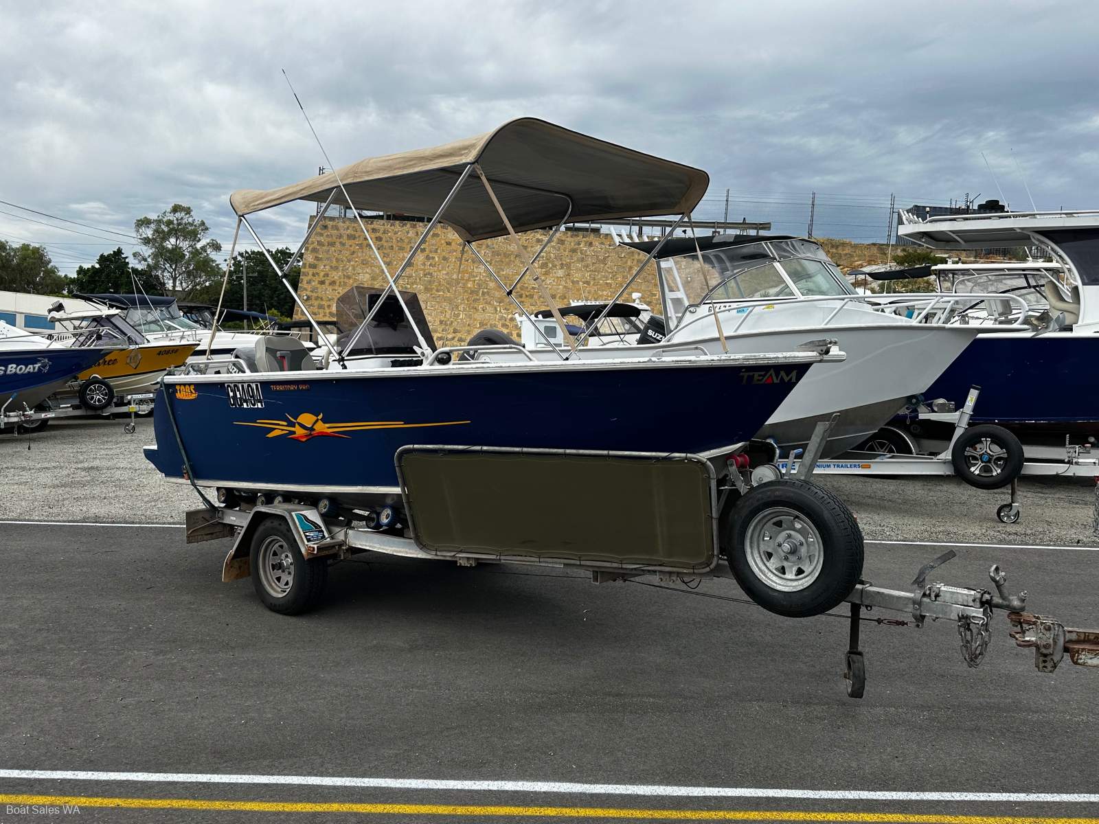 Tabs 4900 Territory Pro Side Console 2013 MODEL 90HP SUZUKI 4STR 498HRS