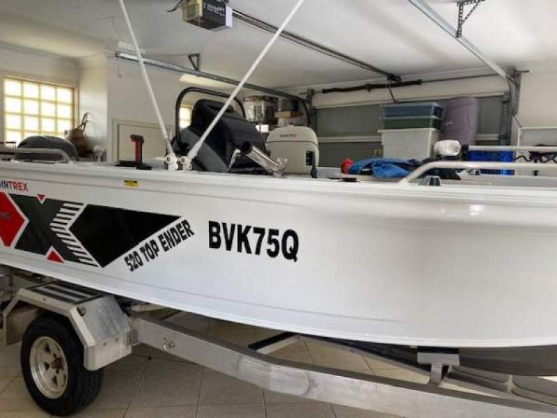 Quintrex 520 Top Ender 2024 Top Ender side console