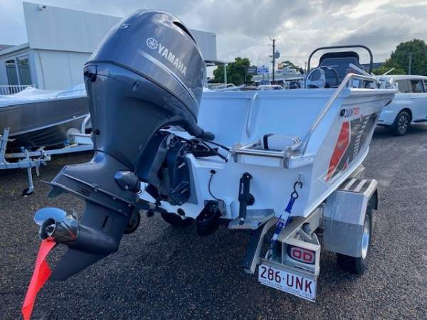 Quintrex 520 Top Ender 2024 Top Ender side console