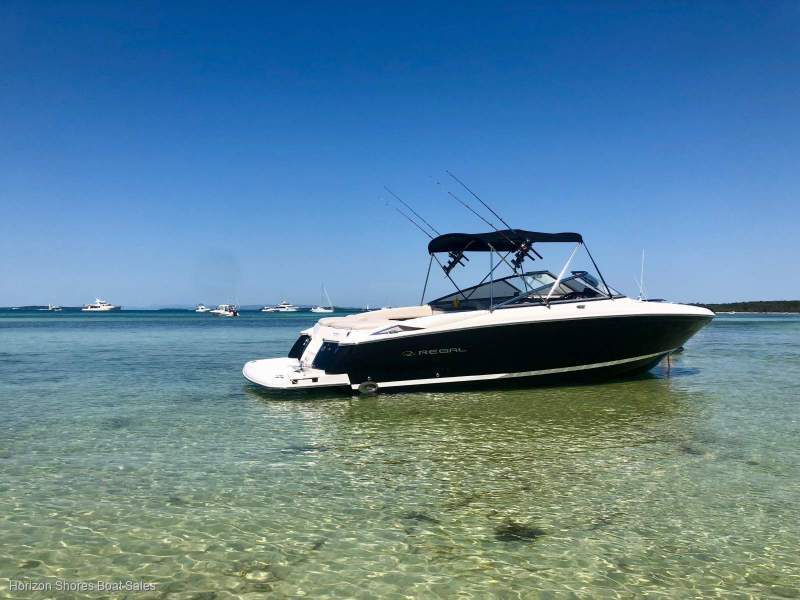 Regal 2700 Bowrider