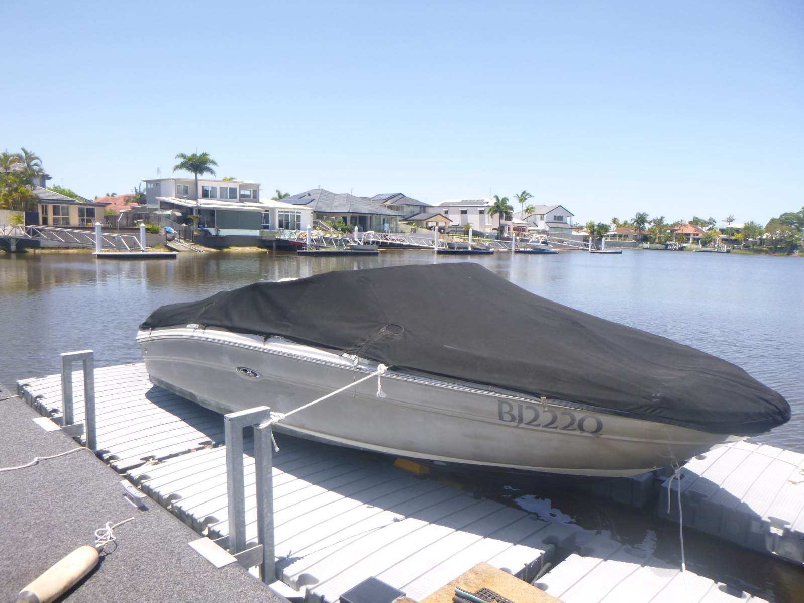 Sea Ray 200 Select + Floating Pontoon