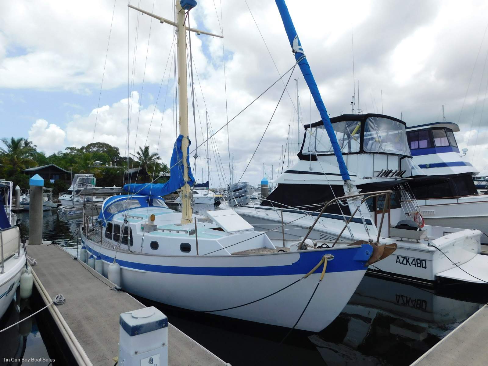 Laurent Giles 35 Cutter Capable Offshore Cruiser