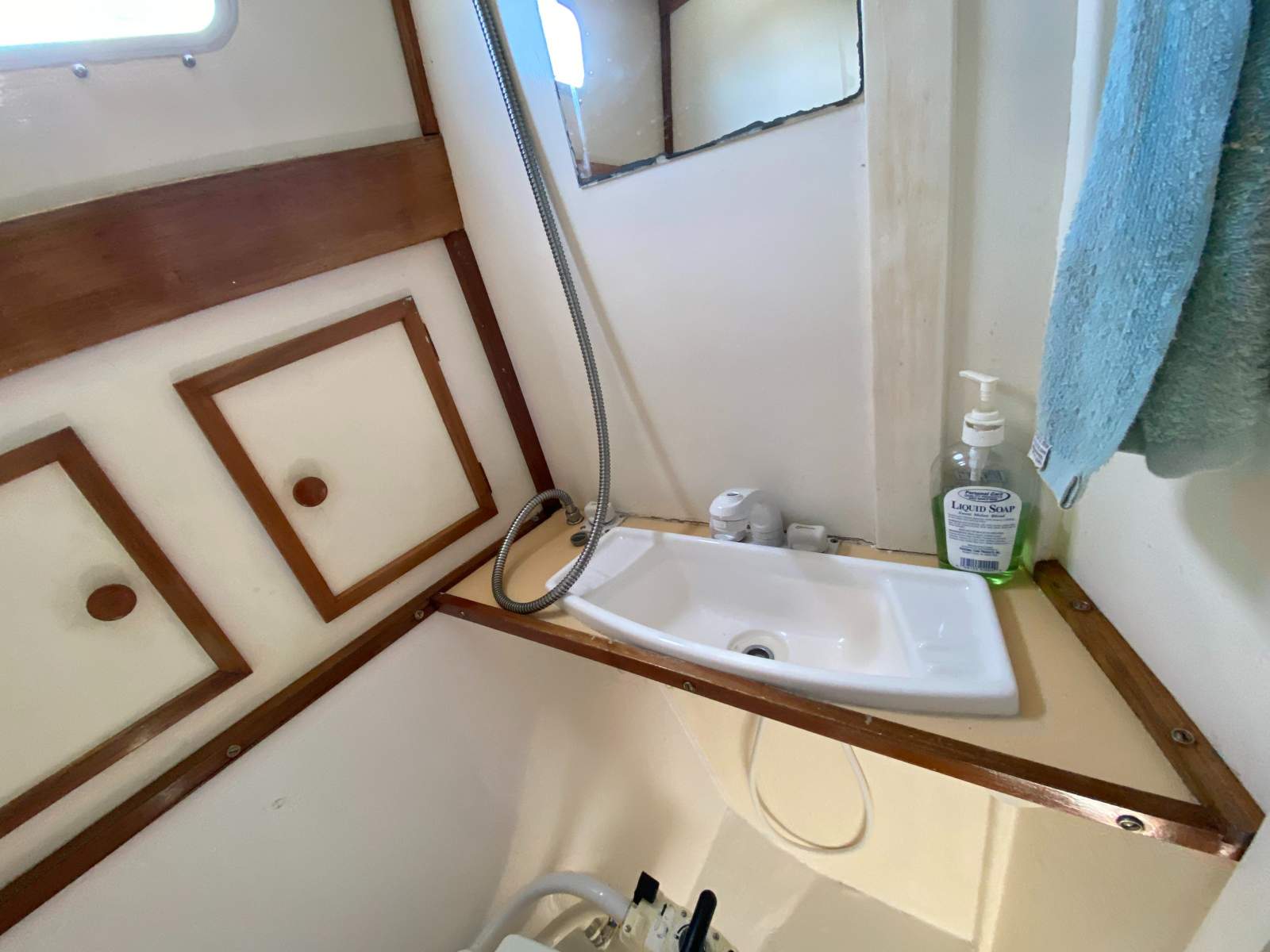 Roberts 30 Motorsailer Vanessa