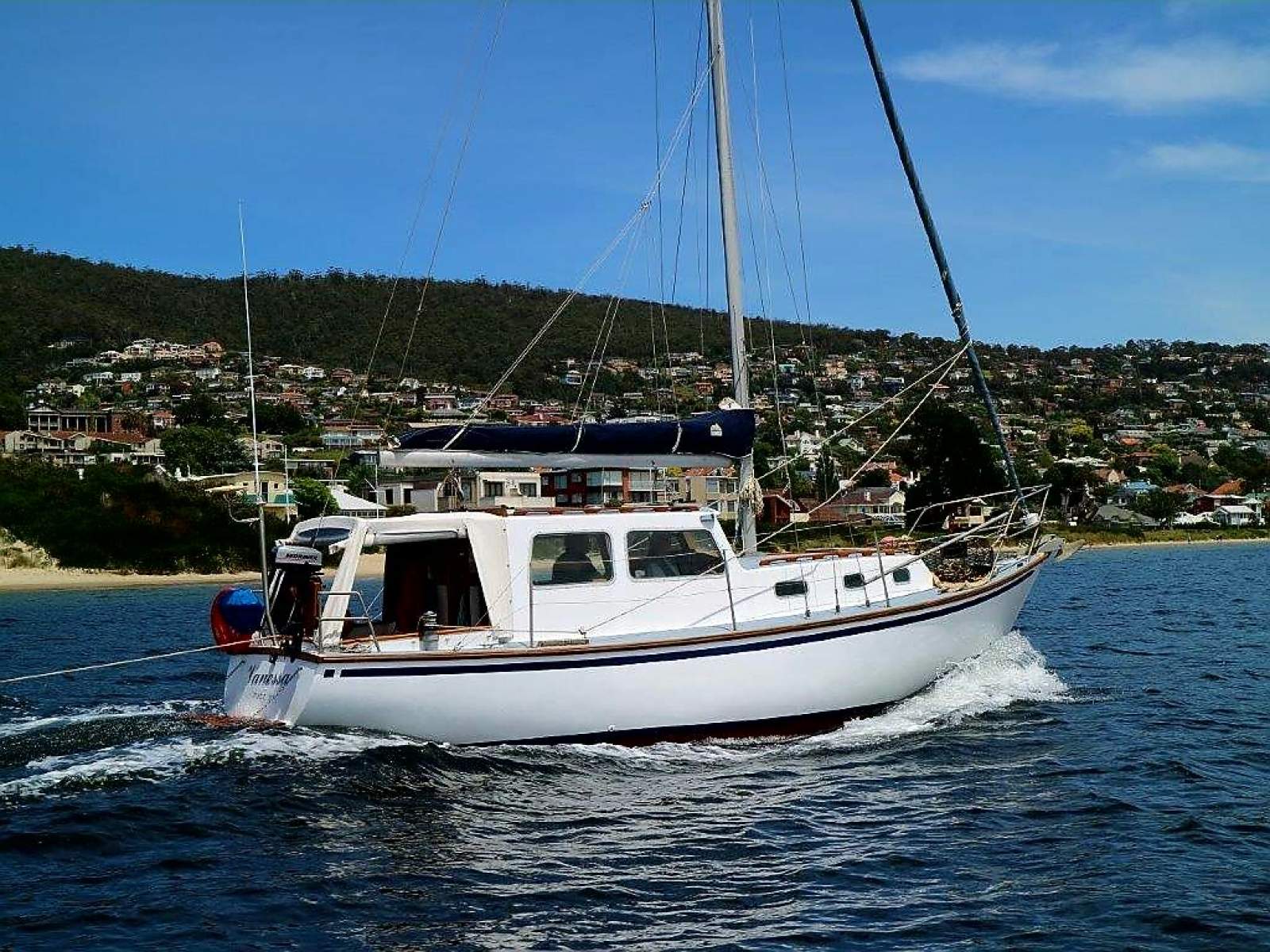 Roberts 30 Motor Sailer Vanessa **** REASONABLE OFFERS CONSIDERED ****