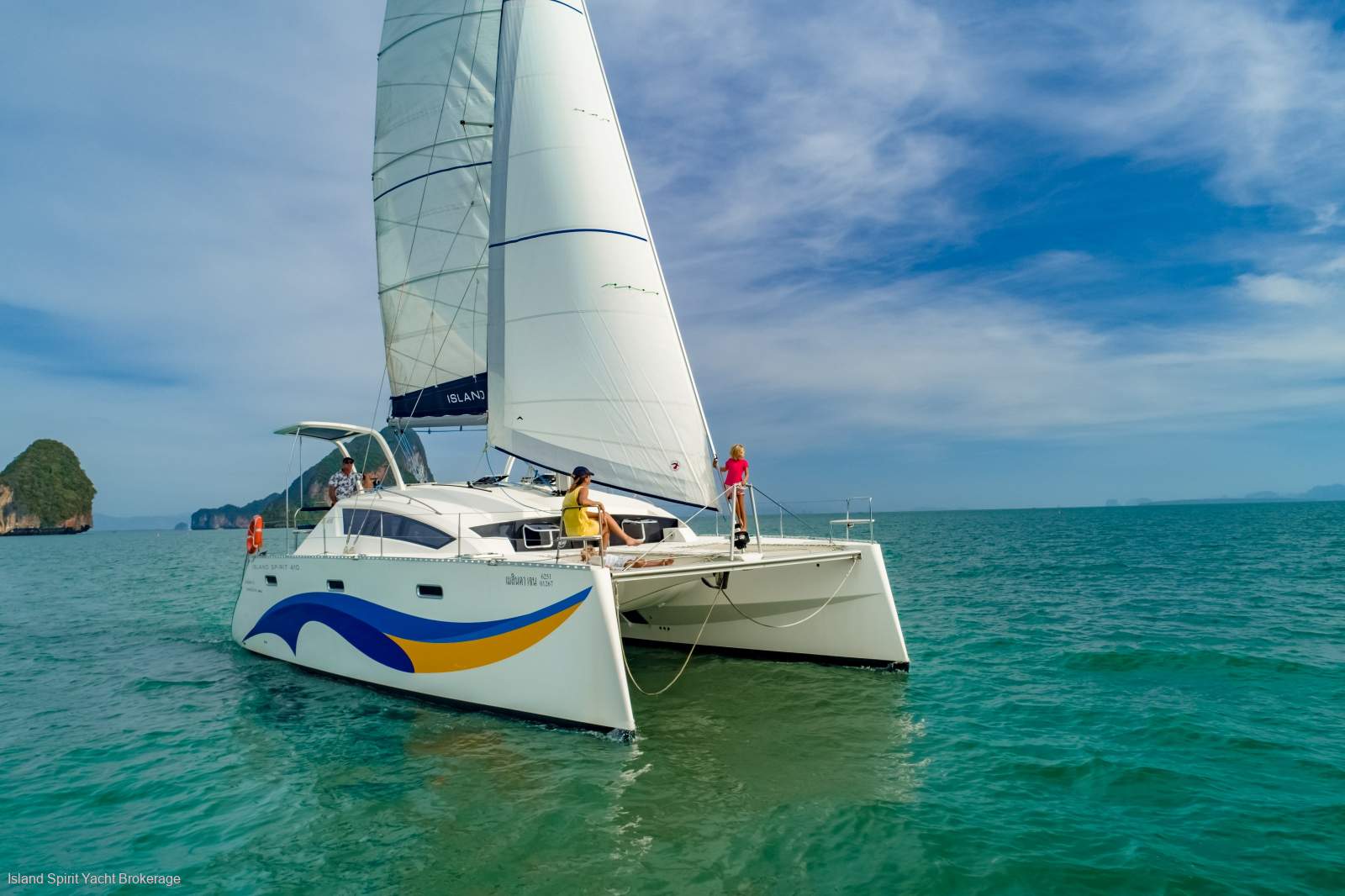 Island Spirit 410