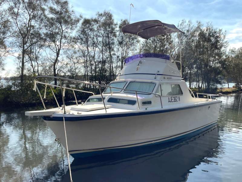 Savage 26 Sportsfisher, diesel shaft drive