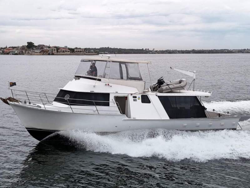 Fibrehulls 52 Flybridge