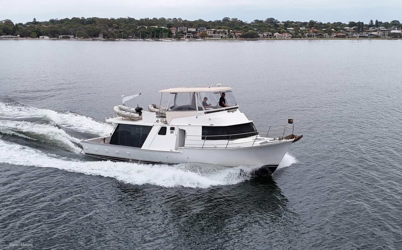Fibrehulls 52 Flybridge