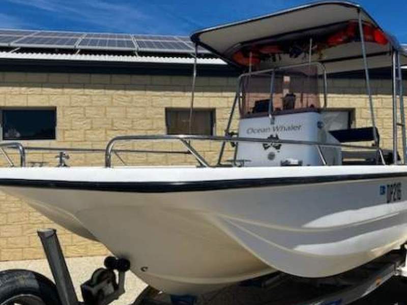 Ocean Whaler 565
