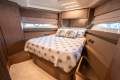 Ferretti 550