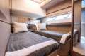 Ferretti 550