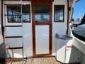 Cuddles 30 Flybridge Cruiser