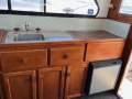 Cuddles 30 Flybridge Cruiser