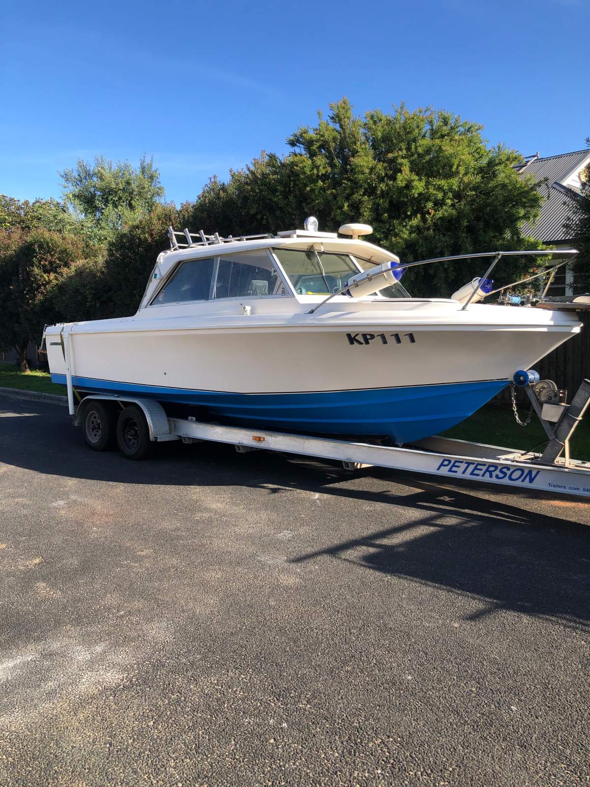 Caribbean 235 Crusader