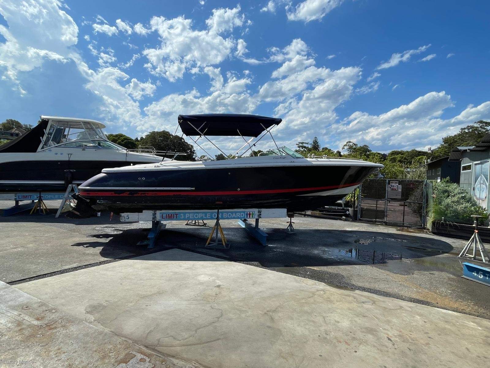Chris Craft Corsair 28