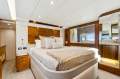 Riviera 6000 Sport Yacht Platinum Edition