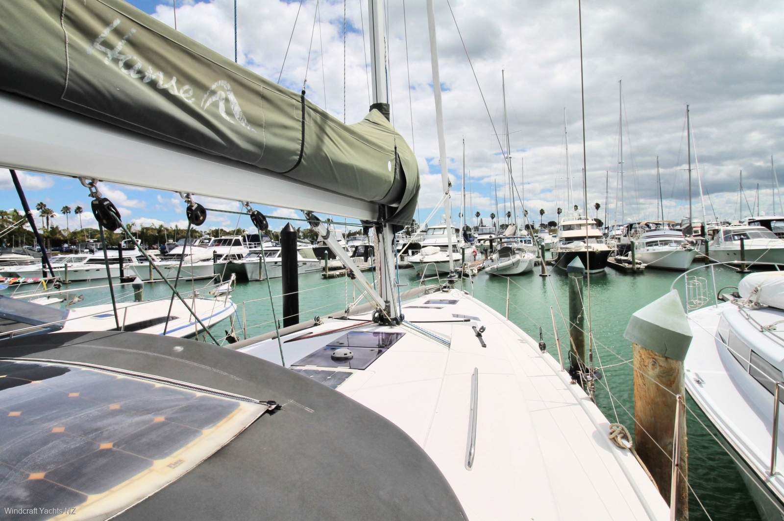 Hanse 415