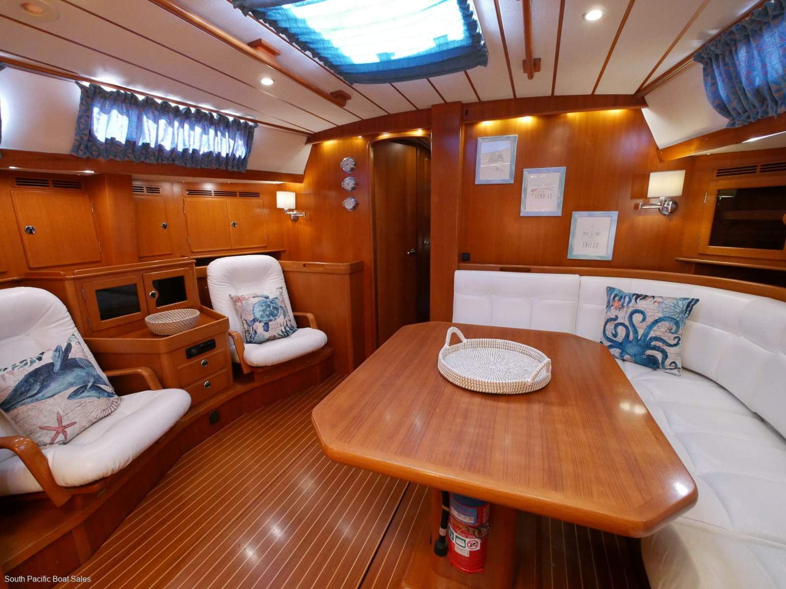 Hallberg-Rassy 53 - Meticulously refitted!