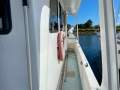 Roberts Wave Runner 44