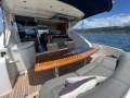 Riviera 5800 Sport Yacht