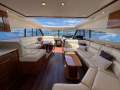 Riviera 5800 Sport Yacht