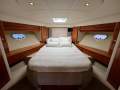Riviera 5800 Sport Yacht