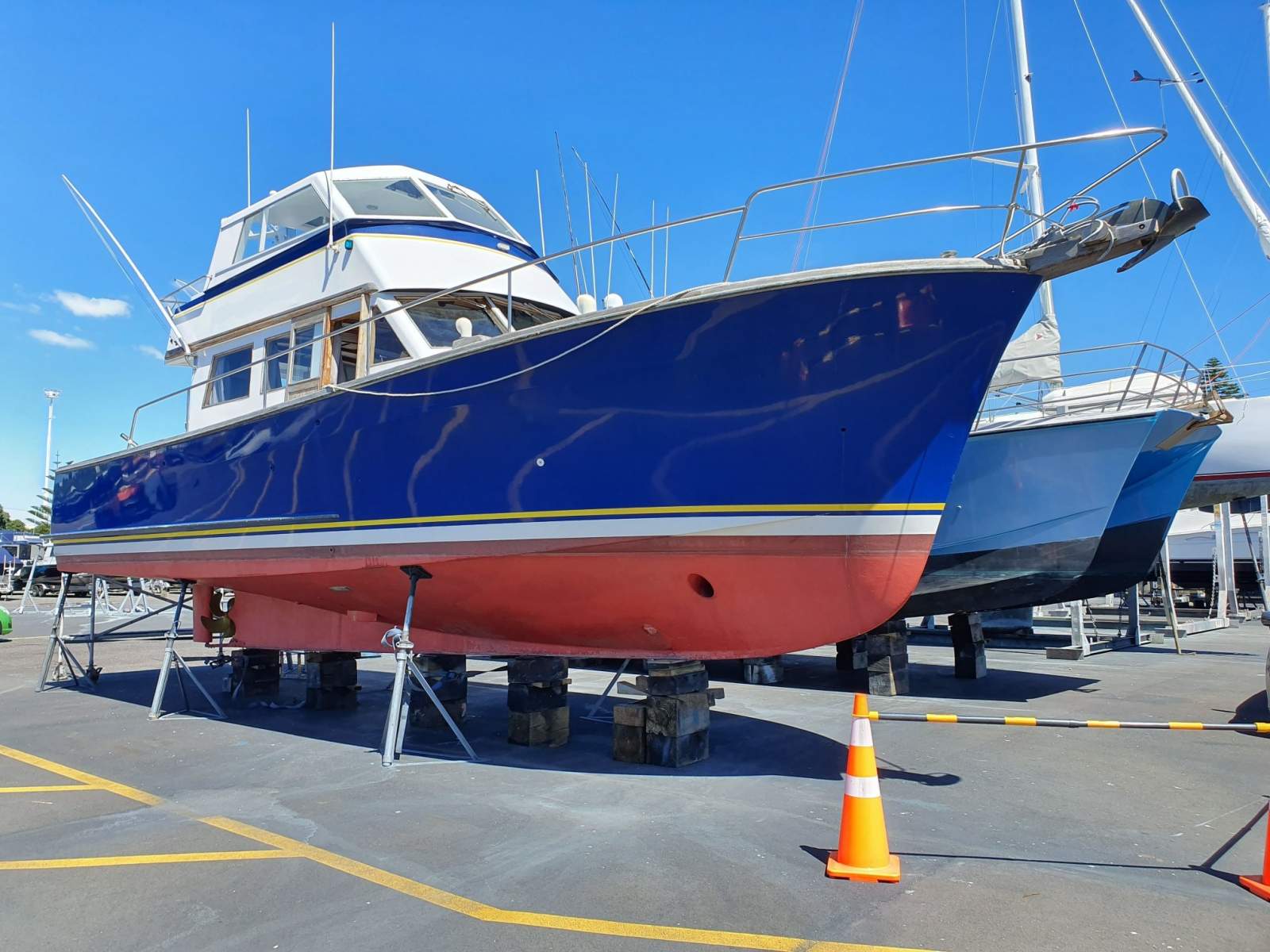 Pelin Crusader 13.5