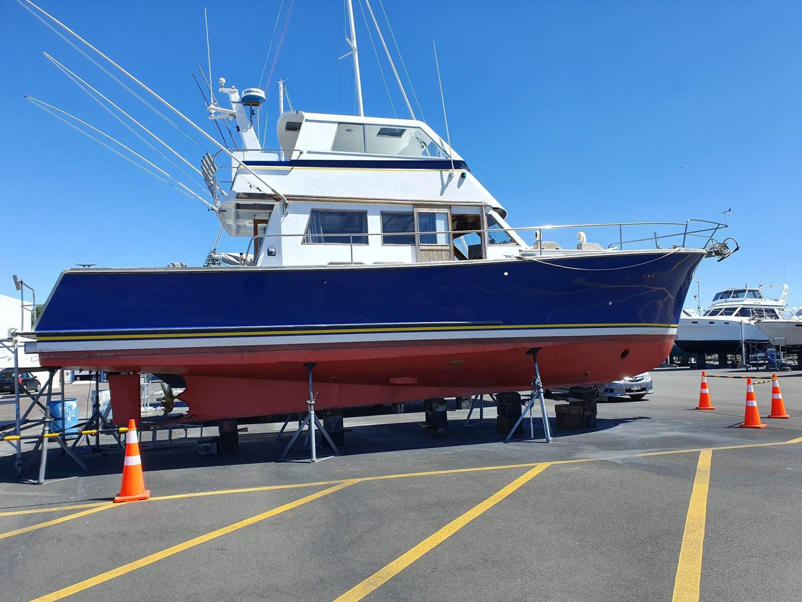 Pelin Crusader 13.5