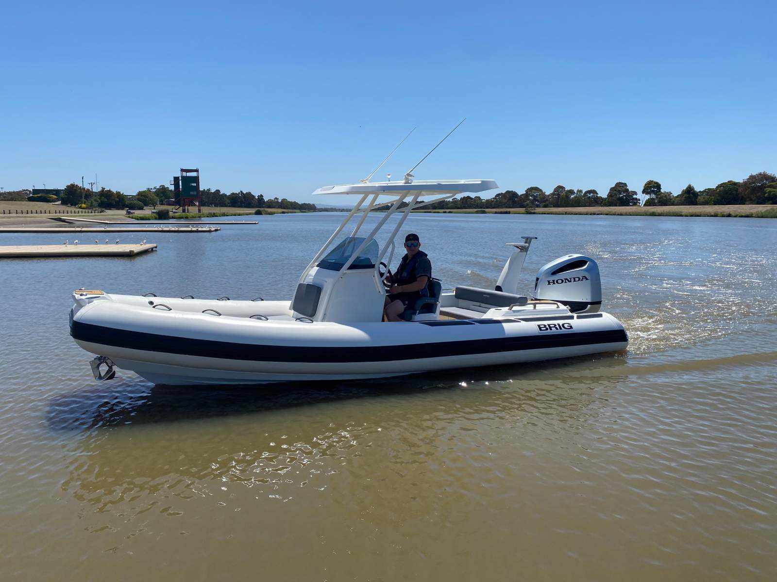 Brig Eagle 670 T-Top