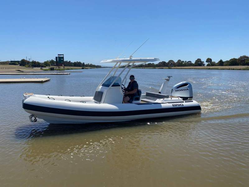 Brig Eagle 670 T-Top